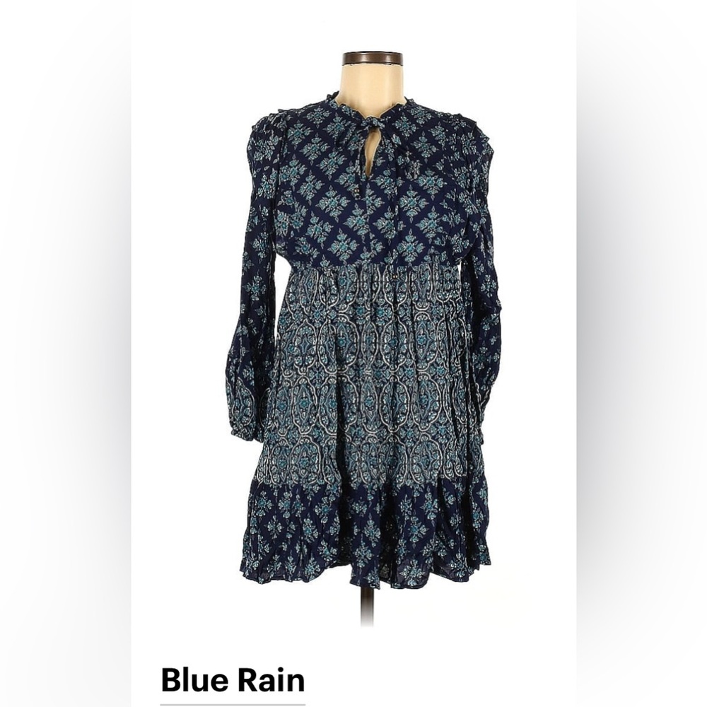 NWT-Francesca’s teal and blue long sleeves dress.